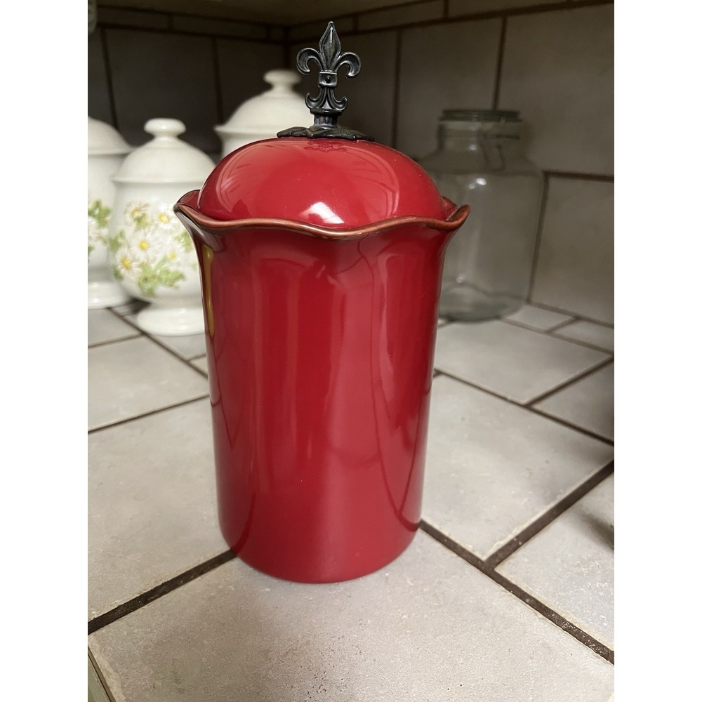 VTG Southern Living Cinnabar (red) 10" Canister With Lid